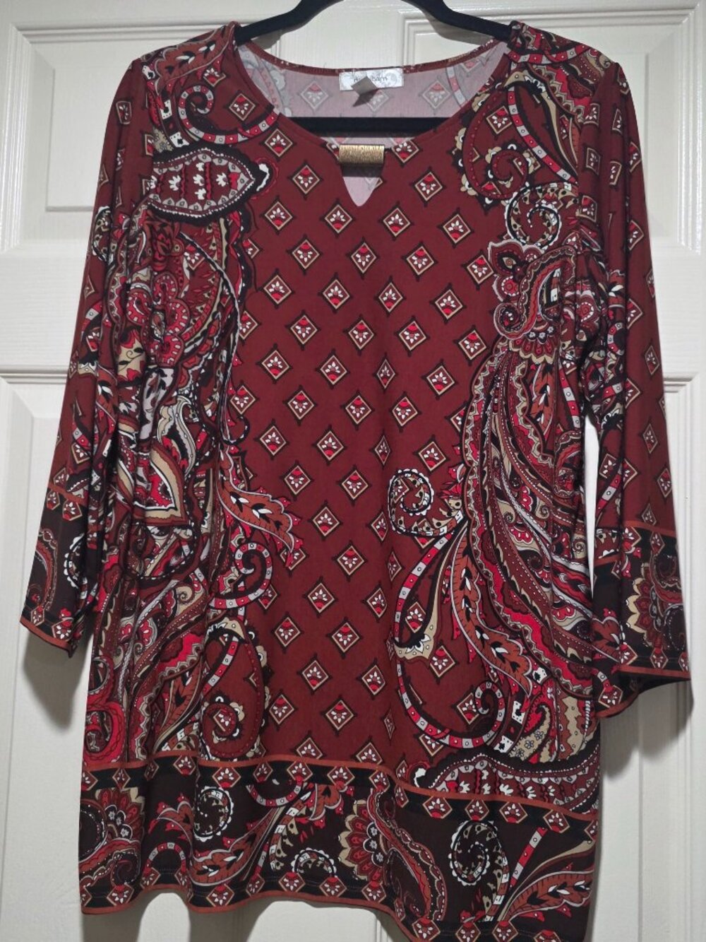 Dressbarn Burgundy Paisley Print Tunic Blouse Size M
